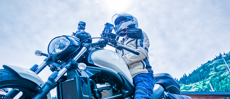 \ライダー必見!/
バイク保険は
比較して安くなる
平均節約額
最大11社
入力は
24,793円※
一括見積もり
最短3分
3つの比較ポイント
インター
リスク細分 付加保険料
ネット割引
※ 調査対象者: 主に代理店型バイク保険の見積もり者でインズウェブを初めて利用された方
アンケート結果より (回答者: 169人、 対象期間: 2020年2月 2023年5月)